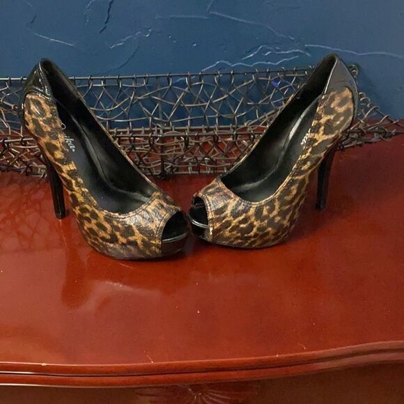 🎁🎁Paprika platform leopard print and black leather. - Picture 4 of 8